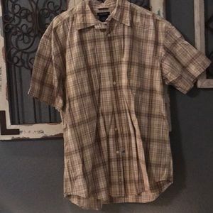 Men’s short sleeve dress shirt